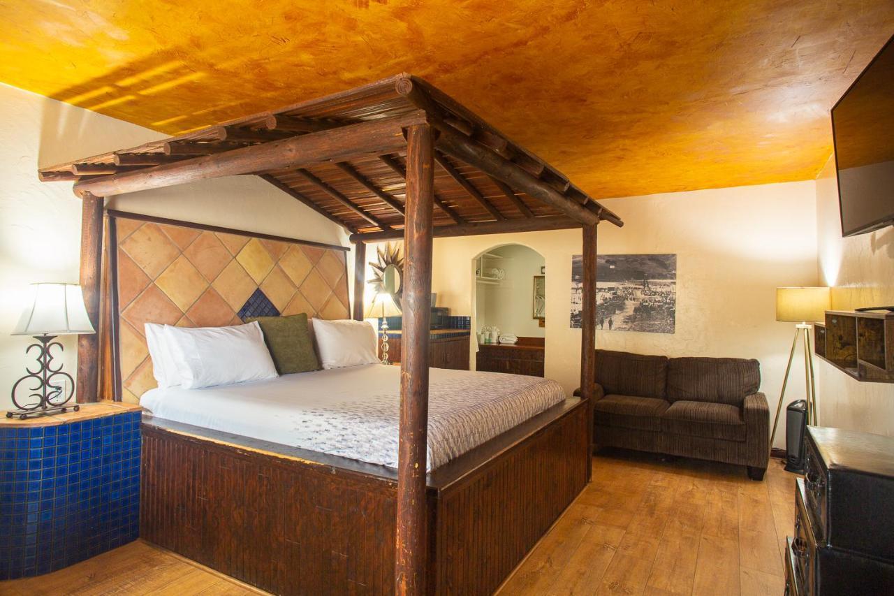 Inn At アビラ・ビーチ エクステリア 写真
